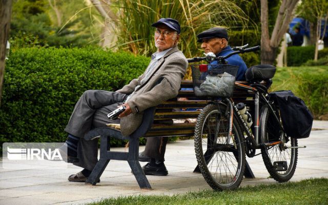 سلامت و درمان بازنشستگان اولویت‌ جدی صندوق بازنشستگی کشوری است