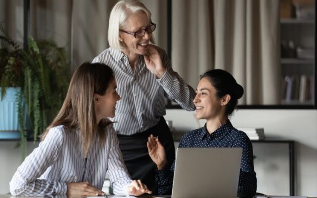 داده ها نشان دهنده تغییر در تعداد کارگزاران زن در بیمه است