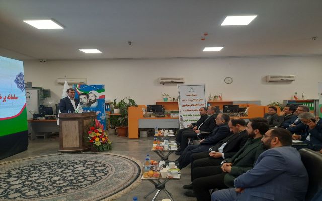 مراسم رونمایی از سامانه برخط ثبت خسارت خودرو شرکت بیمه البرز با حضور جمعی از مدیران بیمه مرکزی برگزار شد.