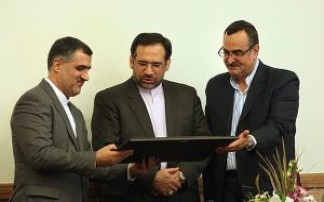 جواد فرشباف ماهریان برای انتخابات دبیرکلی سندیکای بیمه گران ثبت نام می کند