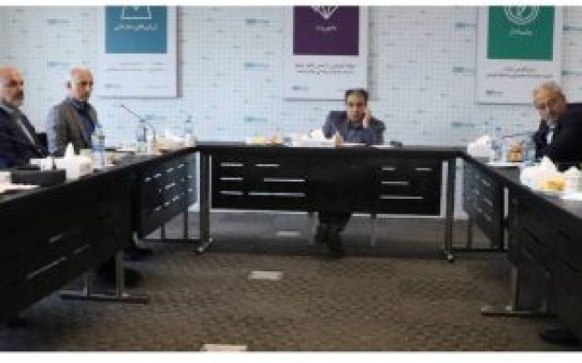 با تکیه بر دانش و مهارت به سمت فروش با کیفیت حرکت می کنیم