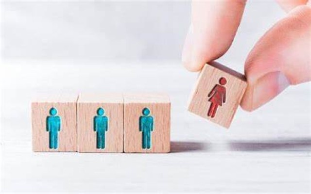 موضع «حقیقی وند»، «صبور» و «نوحی» درباره نقش کمرنگ زنان در انتخابات سندیکای بیمه گران