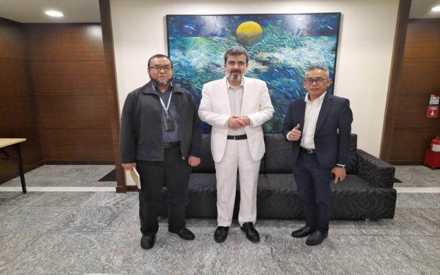 دیدار رئیس پژوهشکده بیمه با رئیس شرکت تکافل اخلاص مالزی