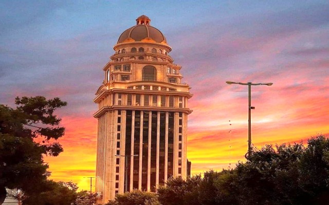 ادعای برکناری رئیس کل بیمه مرکزی به دلیل شائبه هک اطلاعات بیمه گذاران کذب محض است