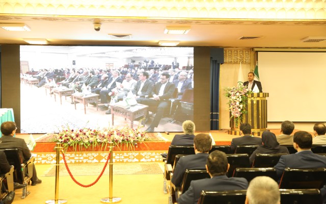 سرمایه انسانی بیمه البرز در زمره سالم ترین و حرفه ای ترین های صنعت بیمه هستند