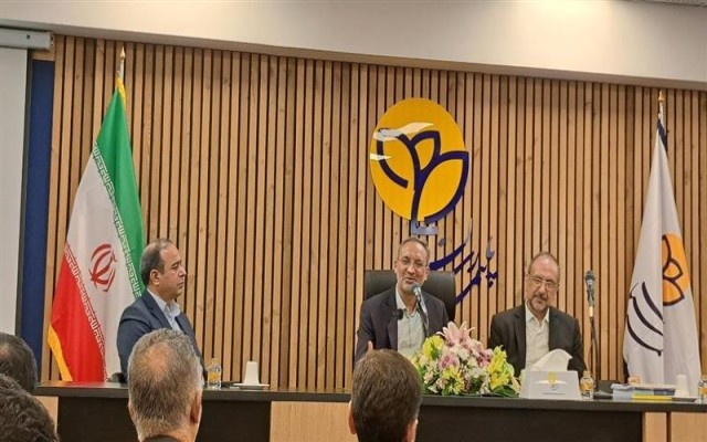 شبکه فروش نقش موثری در همگانی شدن محصولات و خدمات بیمه ای دارند