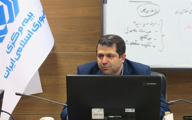 نشست ستاد انتخاب مدیران و کارکنان برگزیده صنعت بیمه برگزار شد