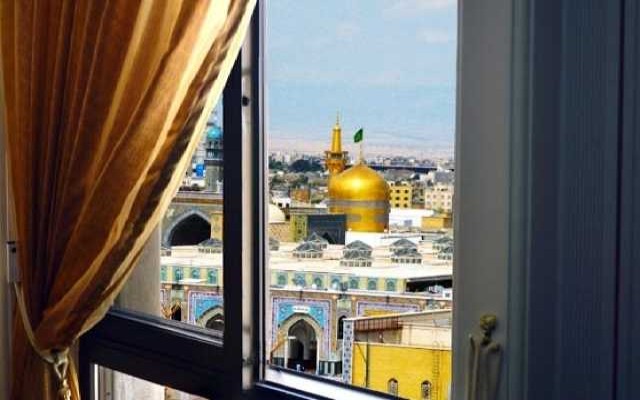 ضرورت ورود جدی صنعت بیمه به صدور بیمه برای زائران مشهدالرضا