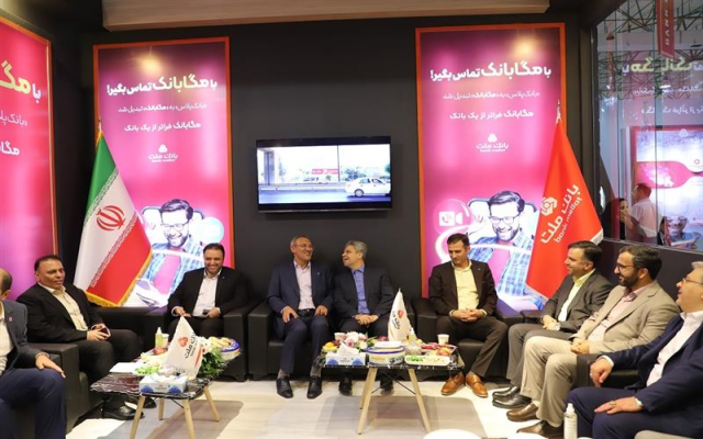 افتتاح نمایشگاه کیش اینوکس با حضور رئیس کل بیمه مرکزی