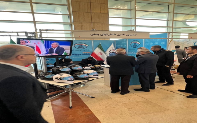 صندوق تامین در ابتکاری جالب کلاه‌کاسکت رایگان هدیه داد