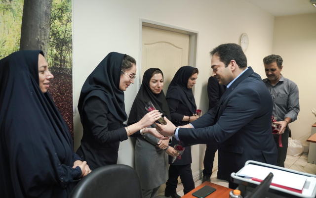 دیدار مدیرعامل و اعضای هیئت مدیره بیمه ملت با کارکنان مدیریت مالی به مناسبت روز حسابدار