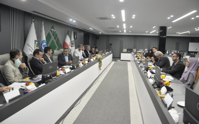 پژوهشکده بیمه میزبان نشست تخصصی مدیران عامل صنعت بیمه با مدیران ارشد دانشگاه‌ها و موسسات بیمه، تکافل و مالی اسلامی کشور مالزی