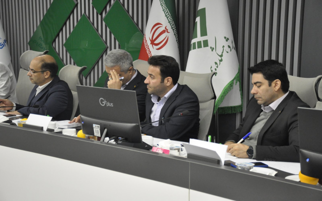 پژوهشکده بیمه میزبان نشست تخصصی مدیران عامل صنعت بیمه با مدیران ارشد دانشگاه‌ها و موسسات بیمه، تکافل و مالی اسلامی کشور مالزی